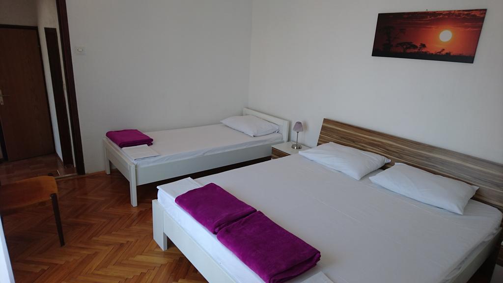 Apartments Anastazija Pag Town Dış mekan fotoğraf