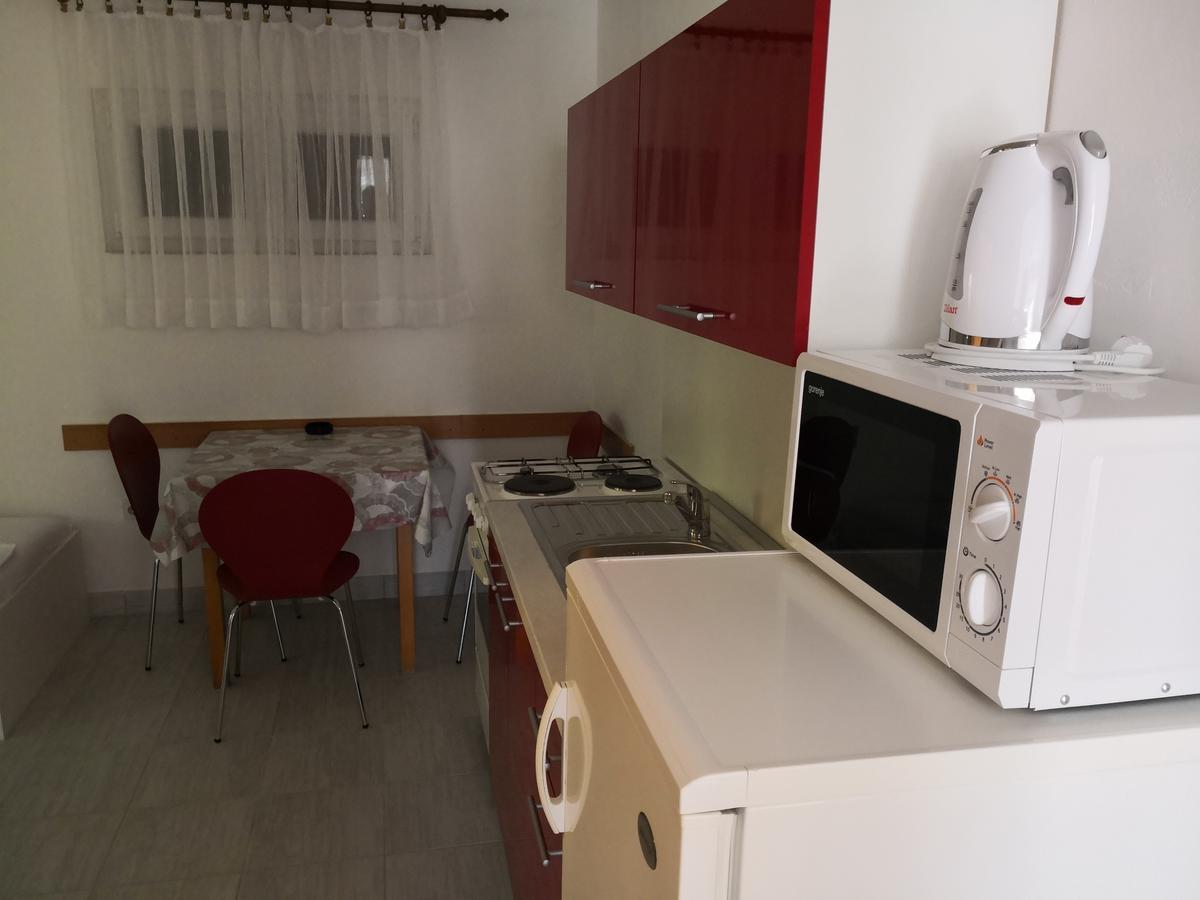 Apartments Anastazija Pag Town Dış mekan fotoğraf